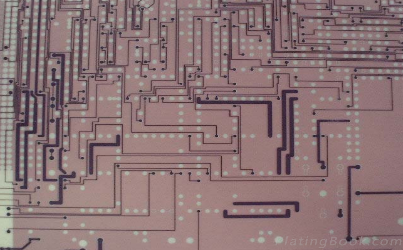 内层棕化后的芯板 内层棕化后的芯板